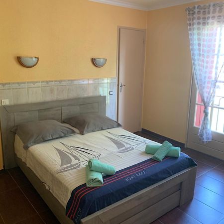 Hotel A Agde La Galiote Bagian luar foto