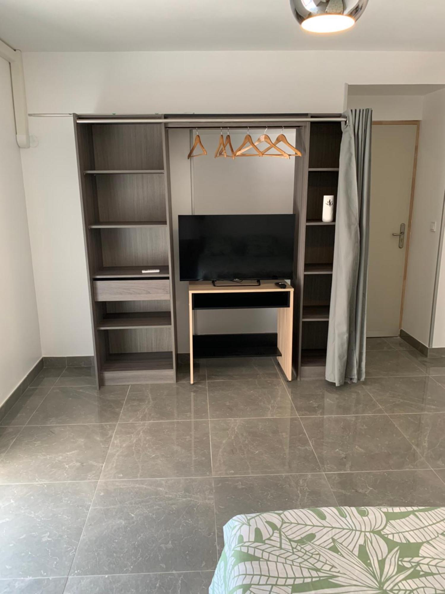 Hotel A Agde La Galiote Bagian luar foto